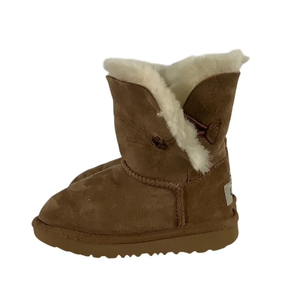 UGG Toddler Bailey Button II Chestnut Suede‎ Boots Size 8T 1017400T